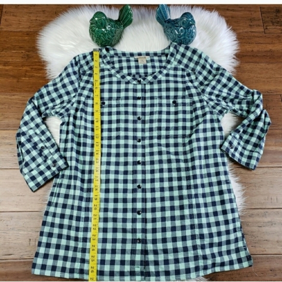 Duluth Trading Co ORGANIC cotton pocket plaid shirt top Medium - Picture 9 of 11